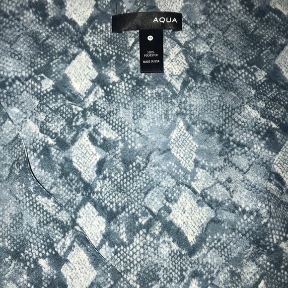 Gorgeous never worn printed python aqua tank - Picture 2 of 3